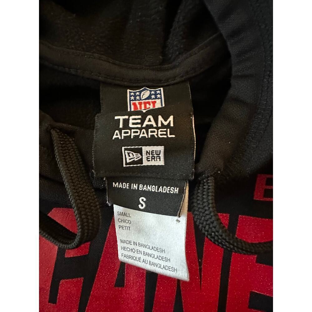 Tampa Bay Buccaneers NFL, official hoodie black size small - Picture 4 of 4